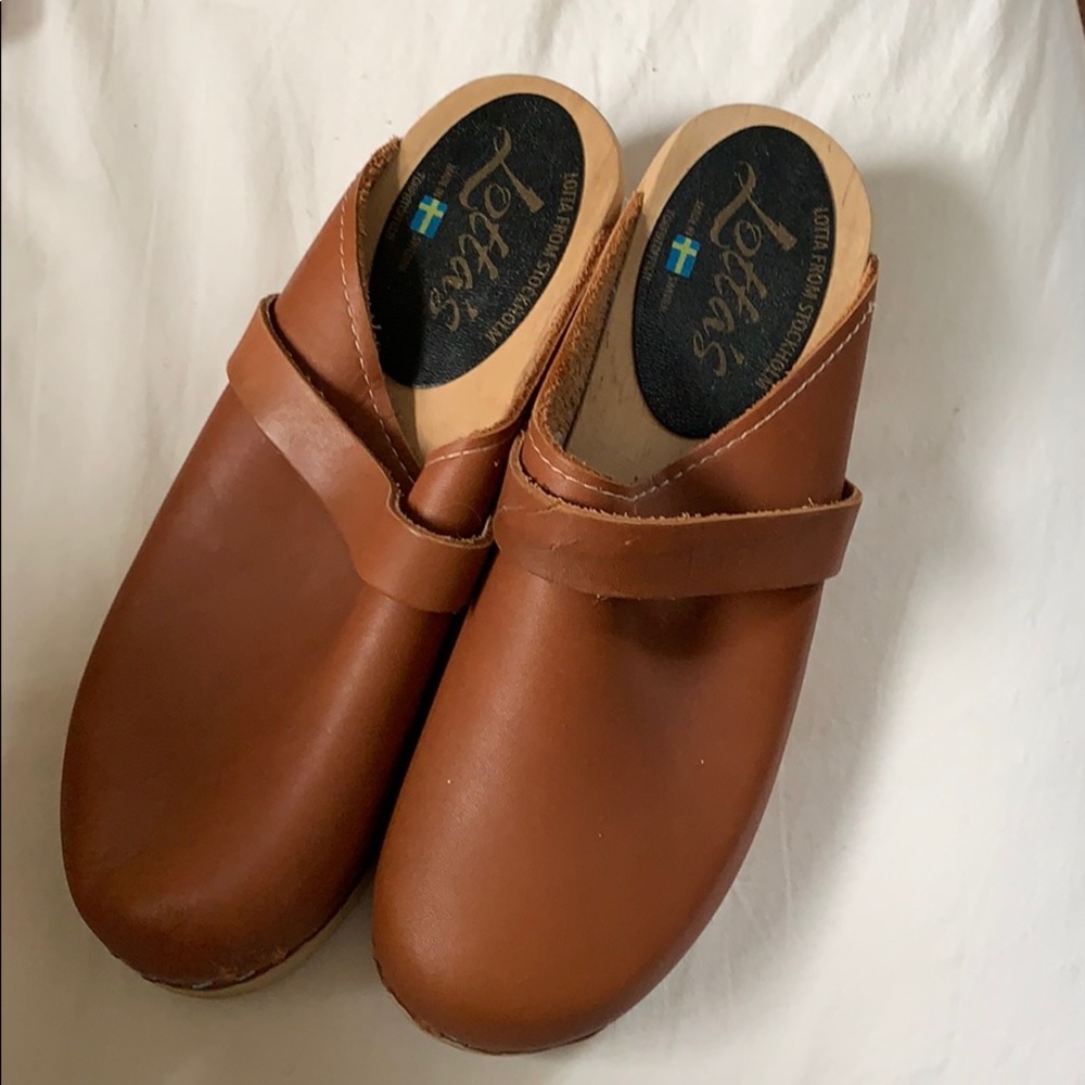 Lotta”s of Stockholm brown clogs 38